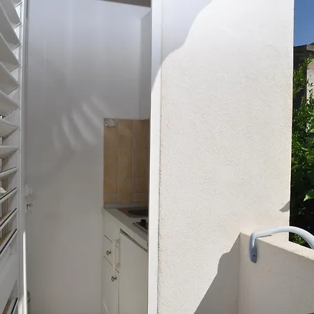 Ljubica Апартаменты Макарска