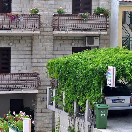 Ljubica Apartman Makarska