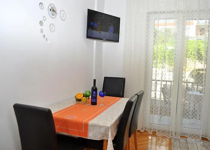 Ljubica Apartment *